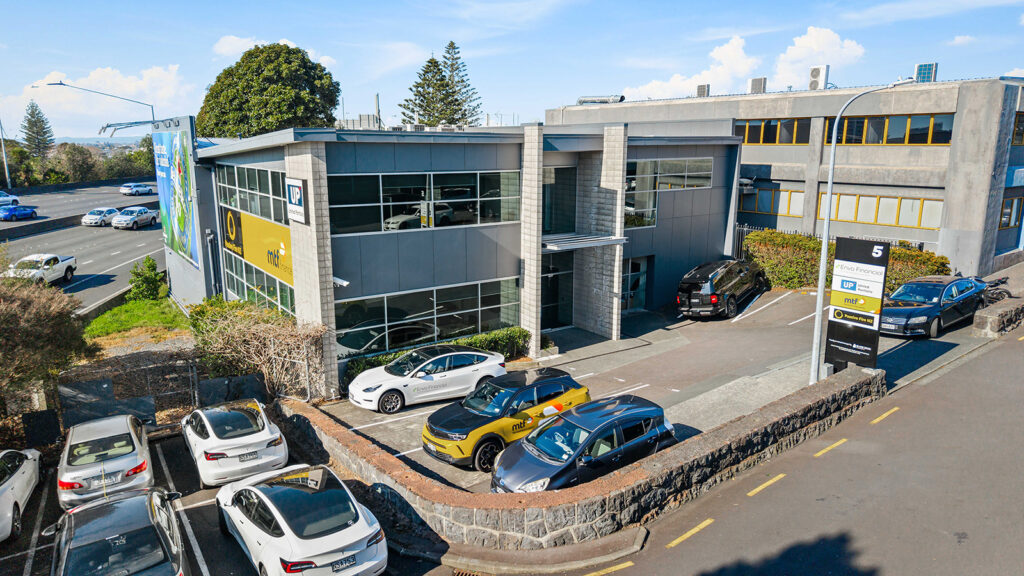 BlackRock-Akl-5-Arawa-2