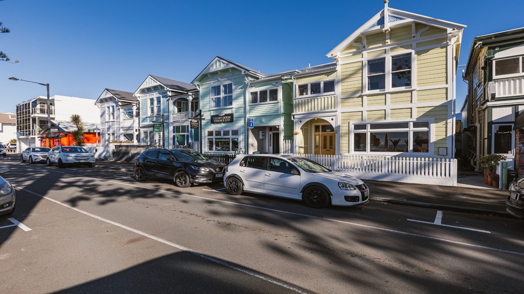 Marine Parade (2)